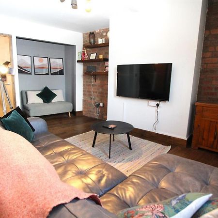 Large New-York Style Penthouse Apartment In Leeds City Centre With Contactless Check In Luaran gambar